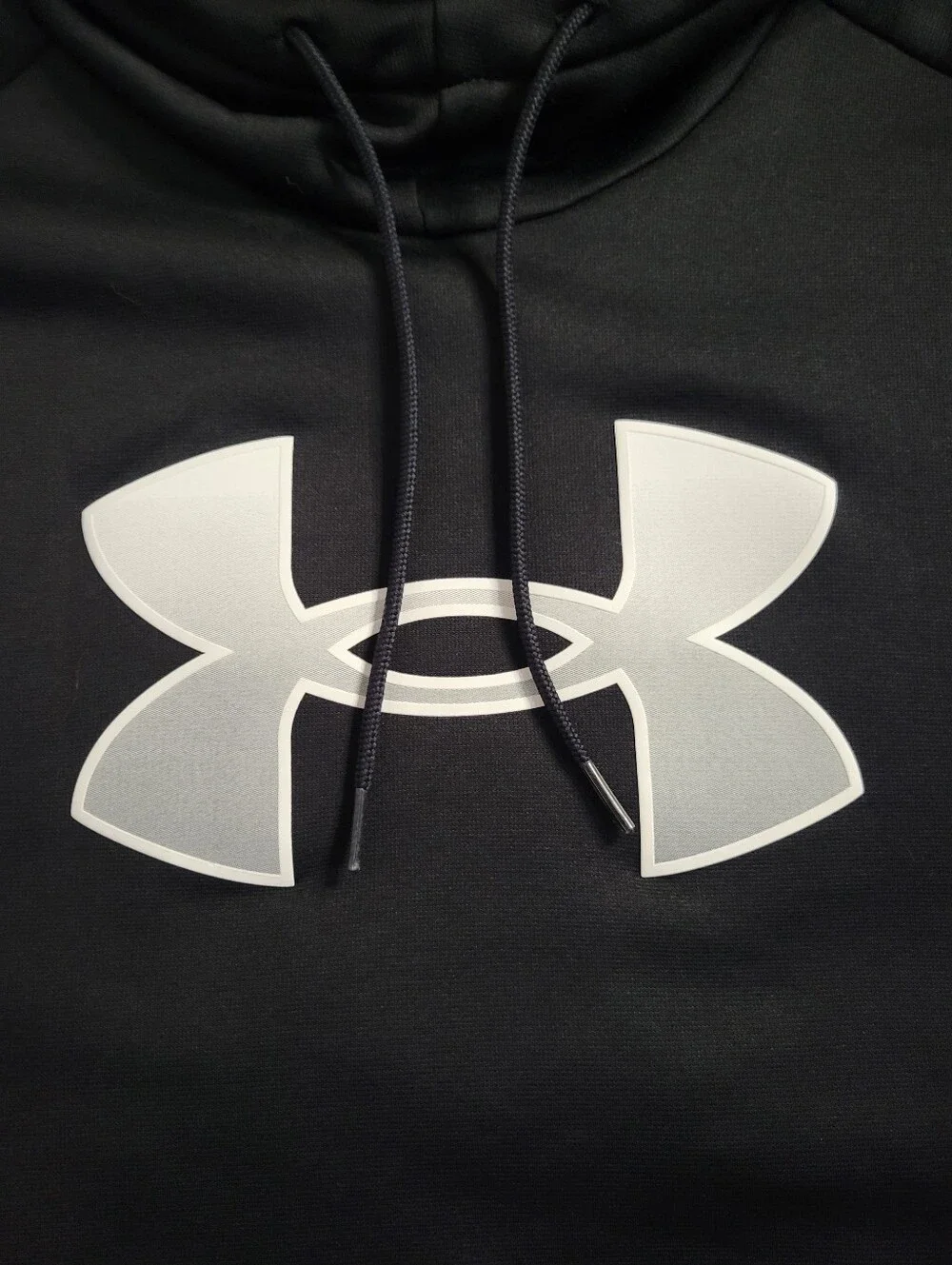 Under Armour Men's XL Black Fleece Hoodie with Grey Logo Loose Fit